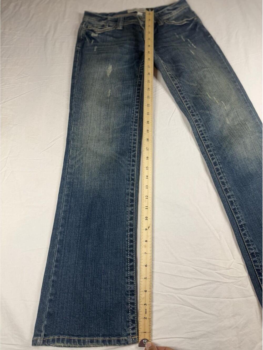 👖✨ Y2K Aeropostale Chelsea Bootcut Jeans 3/4 Short ✨👖 - Picture 11 of 16